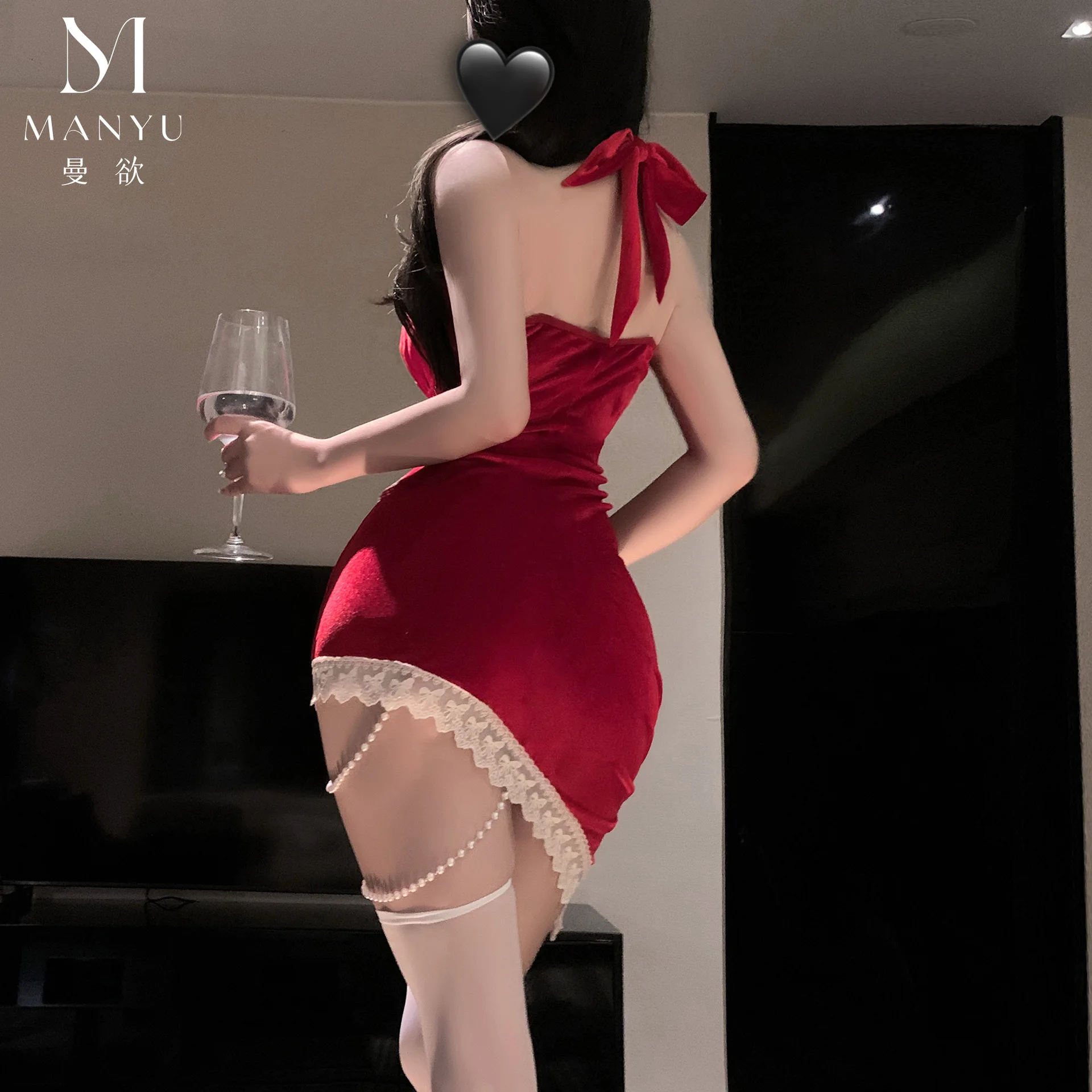 Abito rosso di Capodanno con spalle scoperte sexy delle nuove donne Costumi cosplay per feste di Natale per donne adulte Abiti eleganti per appuntamenti Fliter Wear
