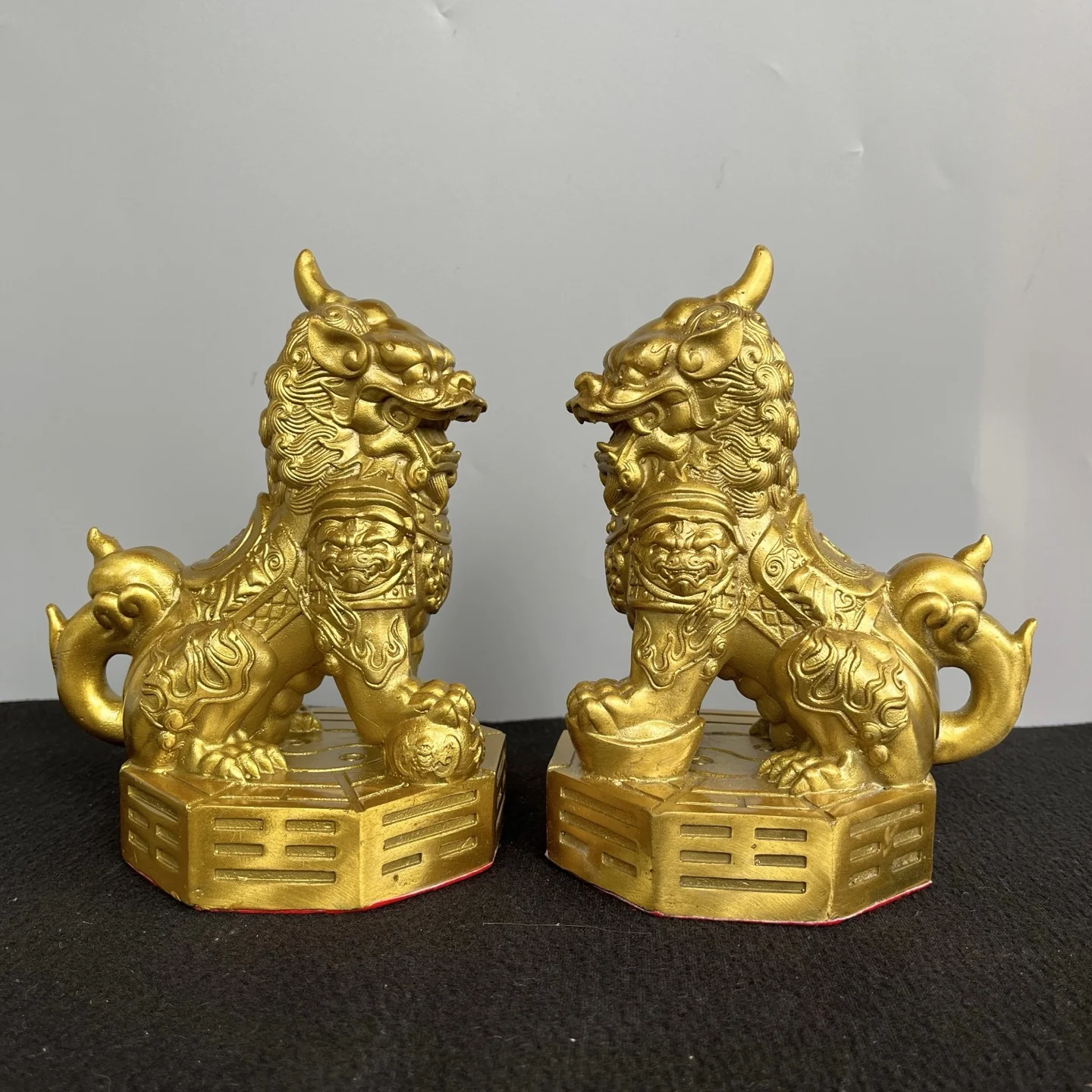 

7-дюймовая латунная статуя Кирин, единорог, бессмертная пара, девять дворец, база Багуа, среди богатства, украшения, городской дом