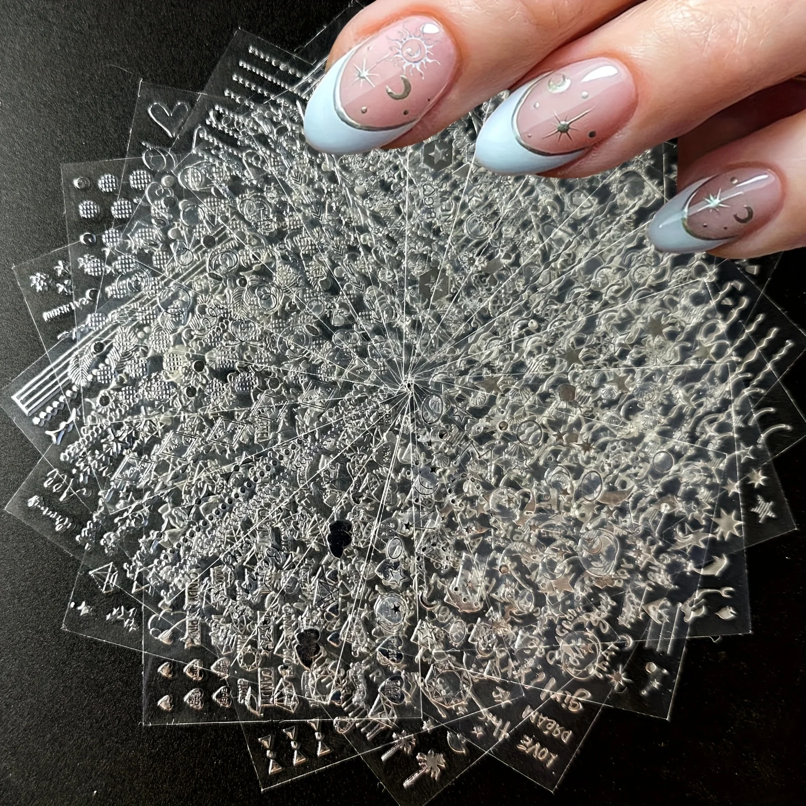 30 Blatt Silberne Nagelkunst-Aufkleber Selbstklebende Linien-Nagelaufkleber Silberne Stern-Nagelsticker Mond-Herz Nagelzubehör Nagelkunst-Dekorationen