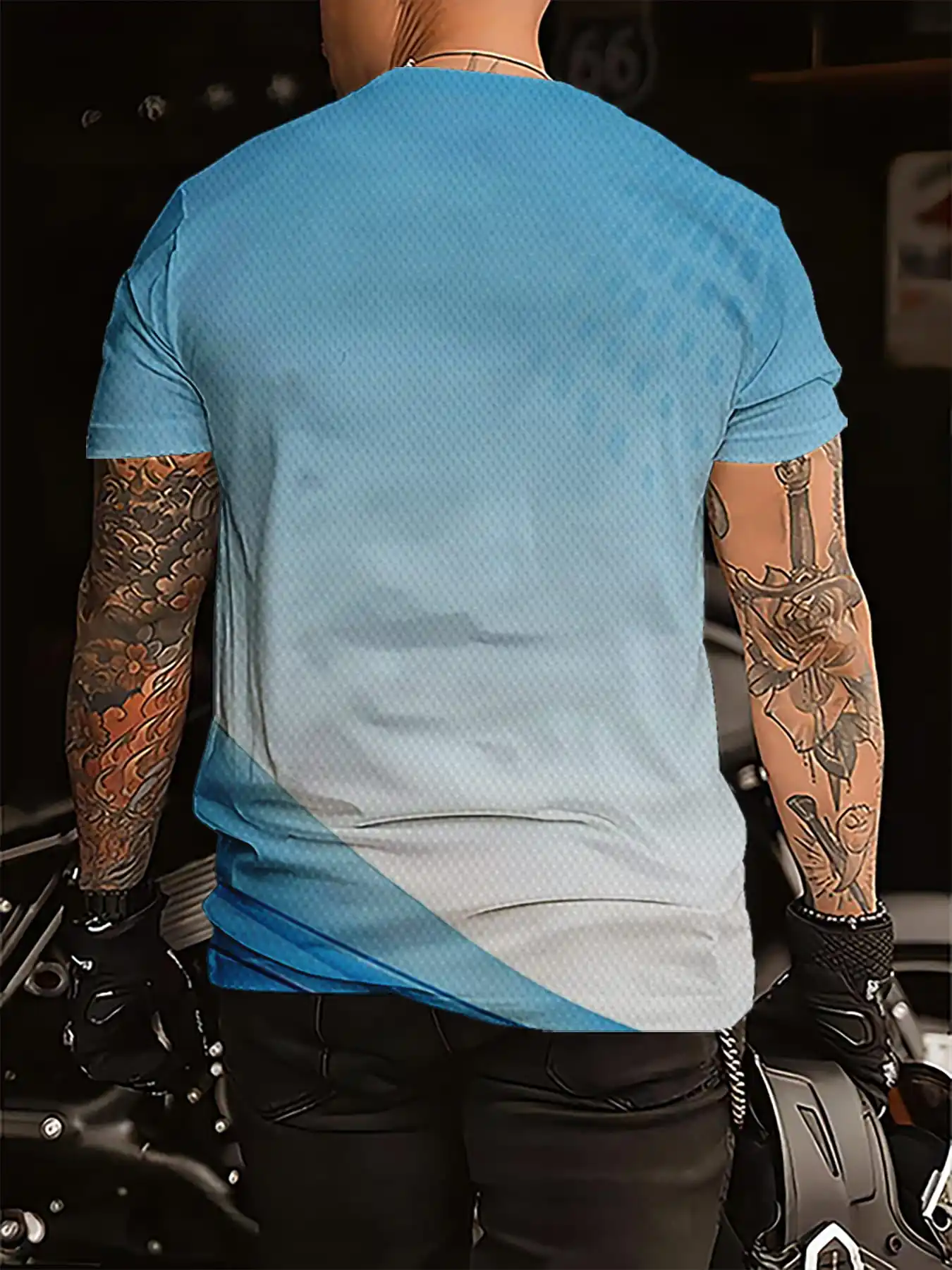 New men's short-sleeve T-shirt, loose-fitting and tailored with printed designs, versatile basic crew-neck top suitable for spri
