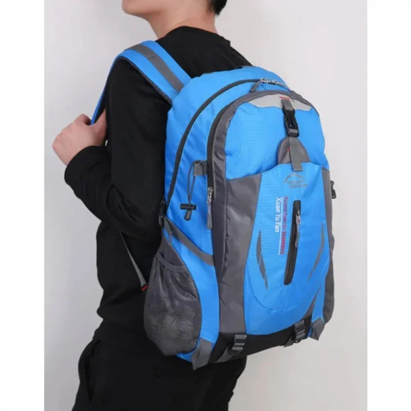 High-quality Nylon Waterproof Travel Backpack Men and Women Mountaineering Travel Bag Hiking Backpack Outdoor Sports Schoolbag