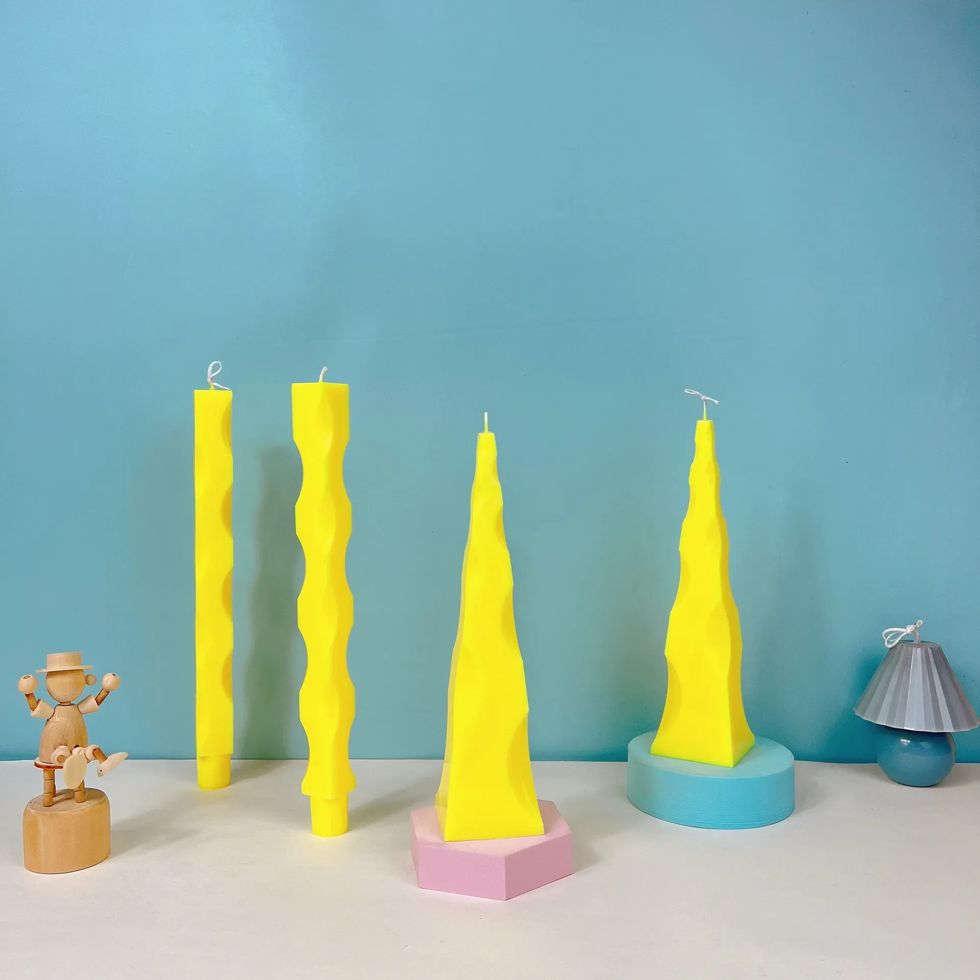 1 pc Candle Plastic Mold Cheese Pyramid Cheese Stem Wax Candle Mold DIY Scented Candle Mold Home Decor Gift