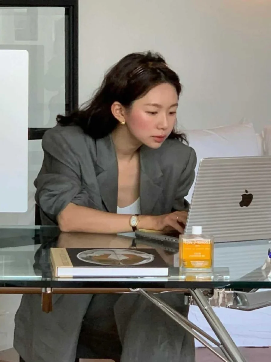 طقم بدلة تنحيف كلاسيكية فضفاضة تناسب Jaet وسراويل كاجوال مستقيمة الساق للتنقل في ملابس Faion Iuencer