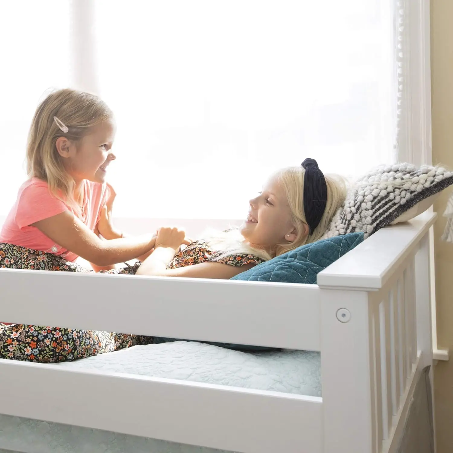 Max & Lily Low Loft Bed Twin Bed Frame for Kids with Stairs White 81.5"L 50"W 42.5"H 400 Pounds Toddler Children's Bed