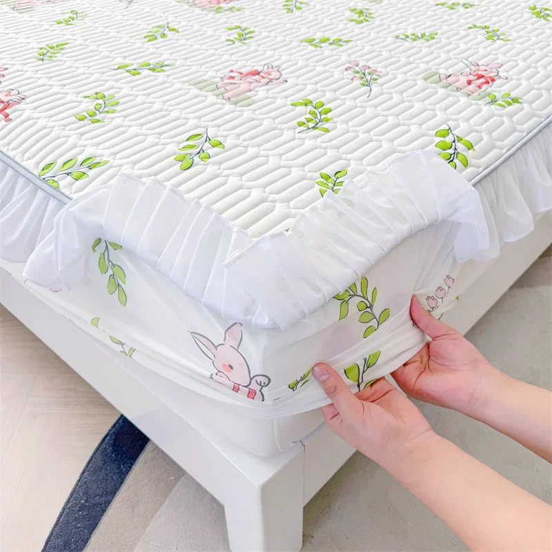 Summer Cooling Mattress Cover Couple Cool Sleeping Mat Korean Lace Latex Cold Feeling Sheet Double Folding Bed Protection Pad