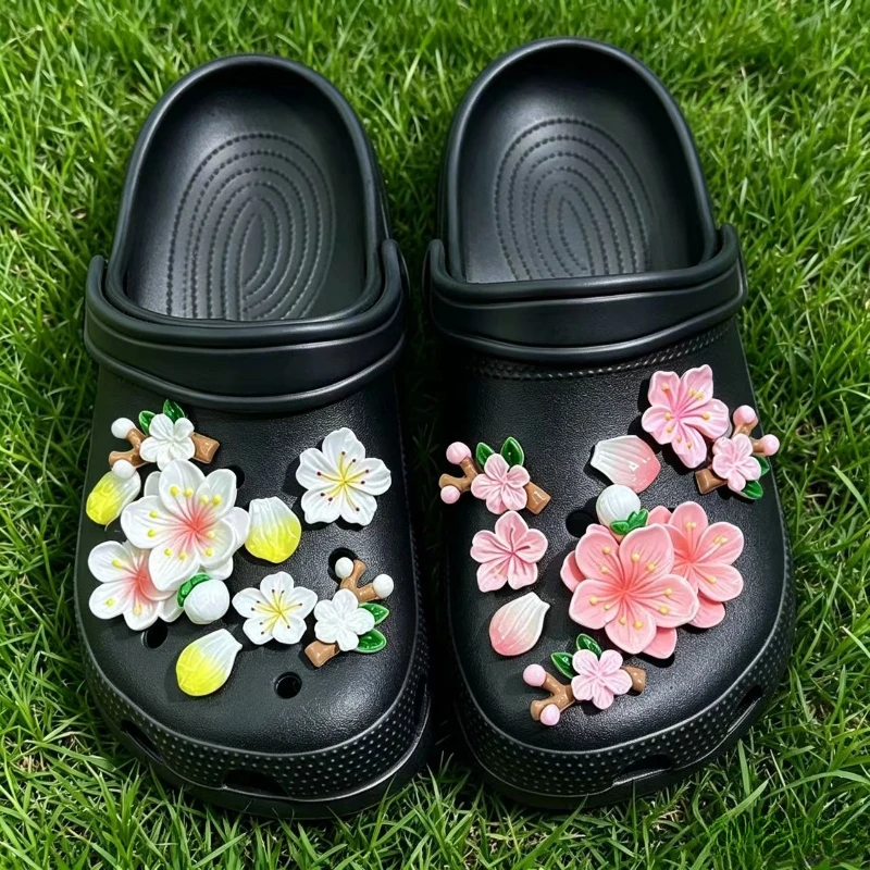 New Fashion Shoe Charms for Creative Branches and Flowers Clogs Shoe Buckle Cute Shoe Accessories Decoration for Girls Gift