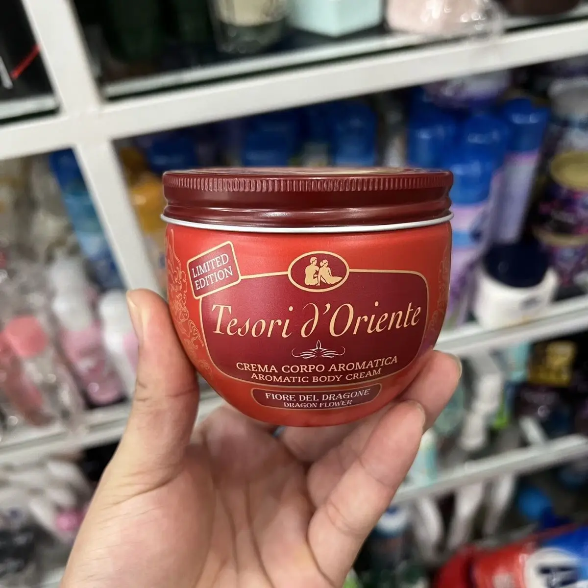 

Vietnamese Oriental Gem Water Lily Body Milk, Perfumed Hydration & Long-Lasting Fragrance for Women