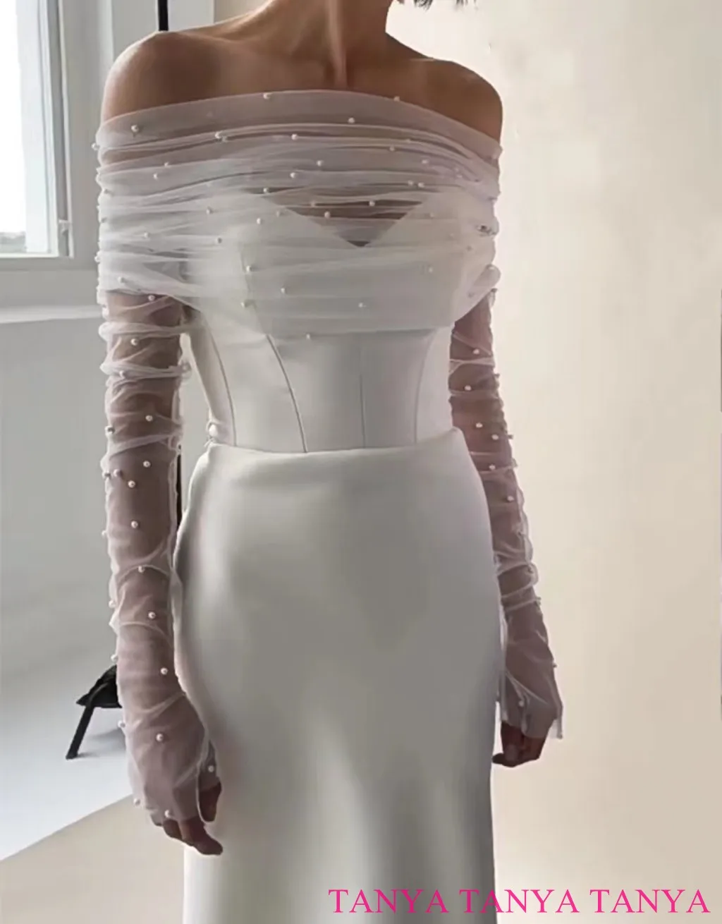 Scialle da sposa avvolge decorato con perle personalizza la mano crea accessori da sposa a maniche lunghe in rete abbinati all'abito da sera SWD784