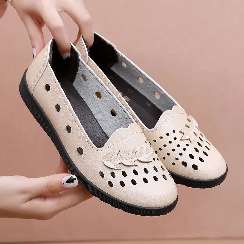Women Flats Shoes Hollow-out Slip on Casual Ballet Flats Summer Leather Loafers Woman Sandals Soft Bottom Breathable Zapatos
