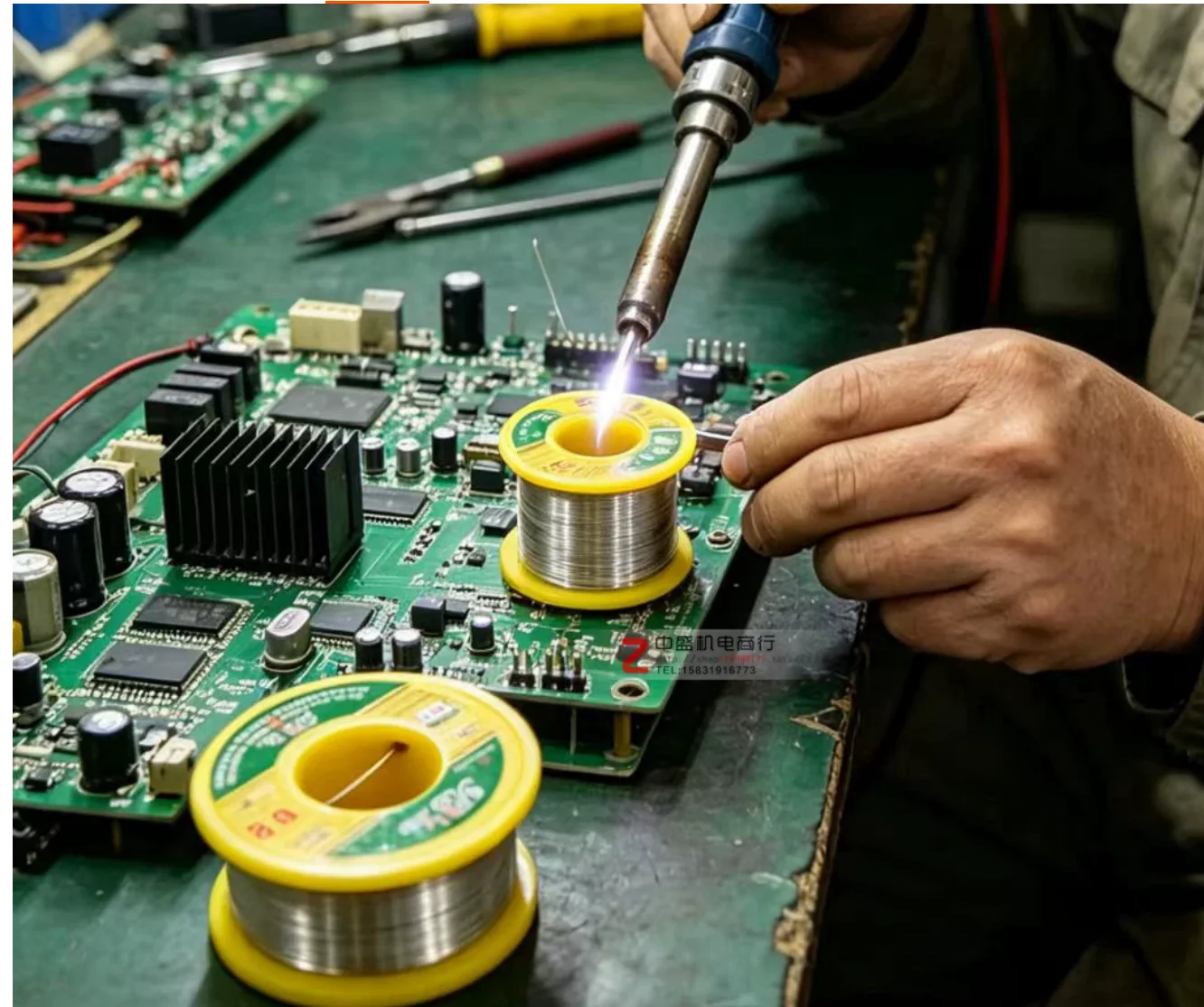High purity disposable solder wire Electric soldering iron roll  Environmentally solder wire with high tin content motor tool