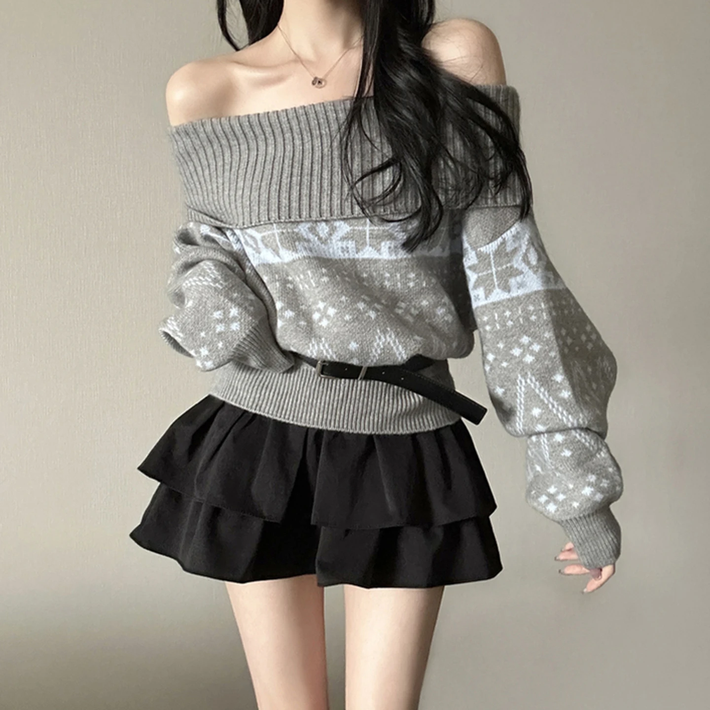 Camisola de malha fora do ombro feminino solto básico slash neck lanterna manga pulôver casual topo 2025 inverno moda streetwear senhora