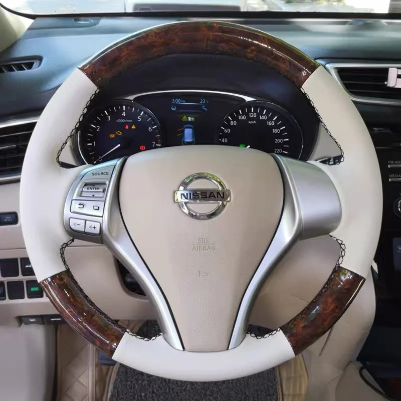 

For Nissan Teana Terra Tiida X-trail Qashqai Peach Wood Grain Hand-sewn Leather Steering Wheel Cover Auto Interior Accessories