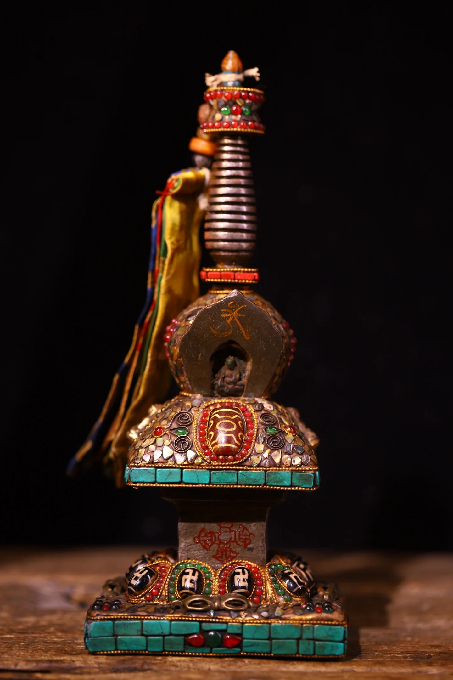 Old Tiantie Mosaic Gem gZi Beads Turquoise Six character mantra Shakyamuni Buddha Pagoda Pagoda Amitabha Worship Hall