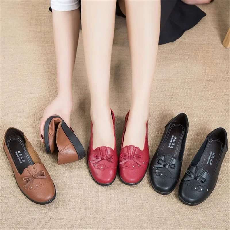 BEYARNE Big size 35-41 new women flat shoes round toe butterfly-knot PU leather shoes woman casual moccasins without lace Oxford