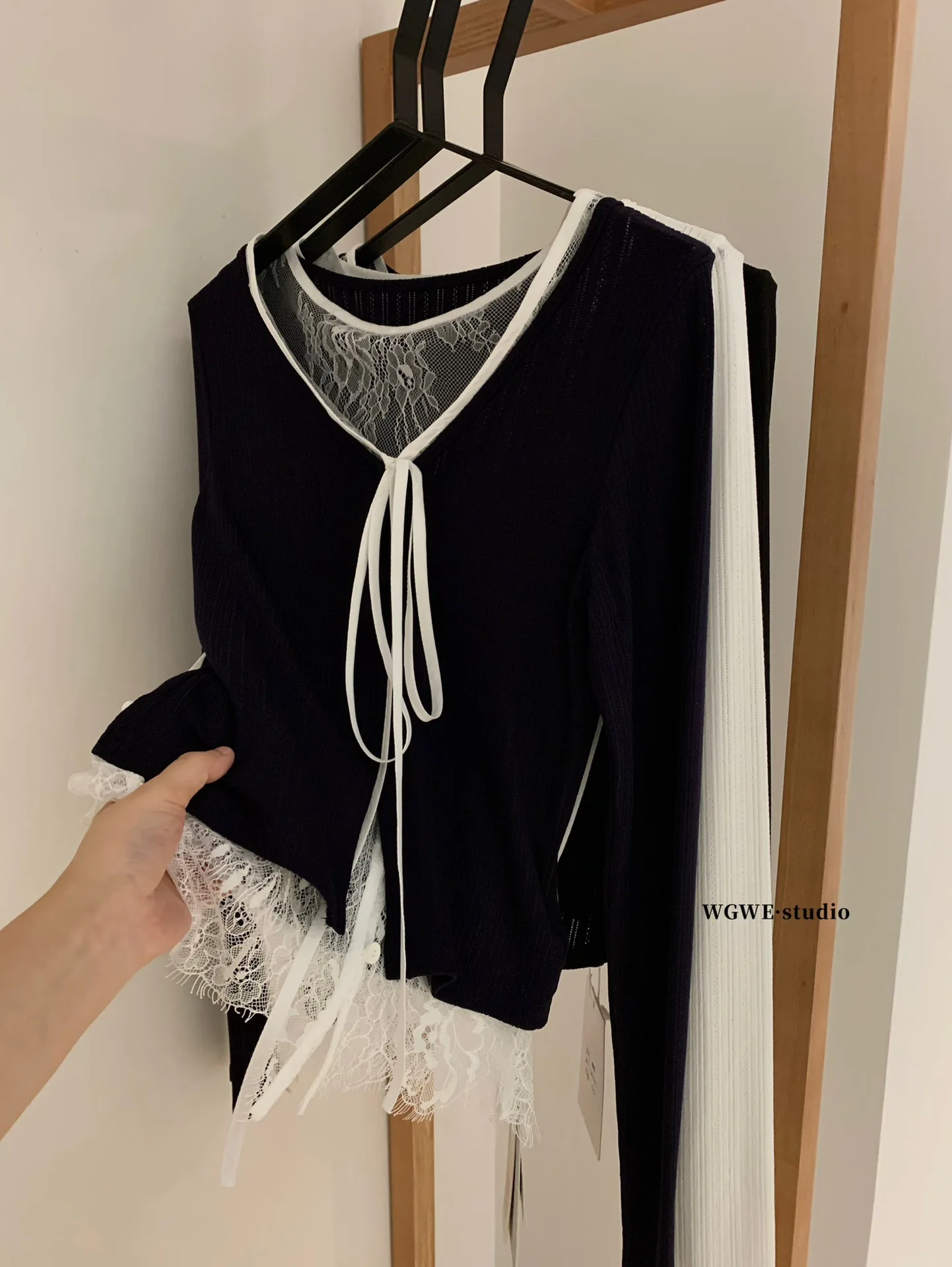 2025 Lyocell Tencel Lazy Loose Korean Gestreiftes schulterfreies T-Shirt mit Fledermausärmeln, vielseitiges Oberteil