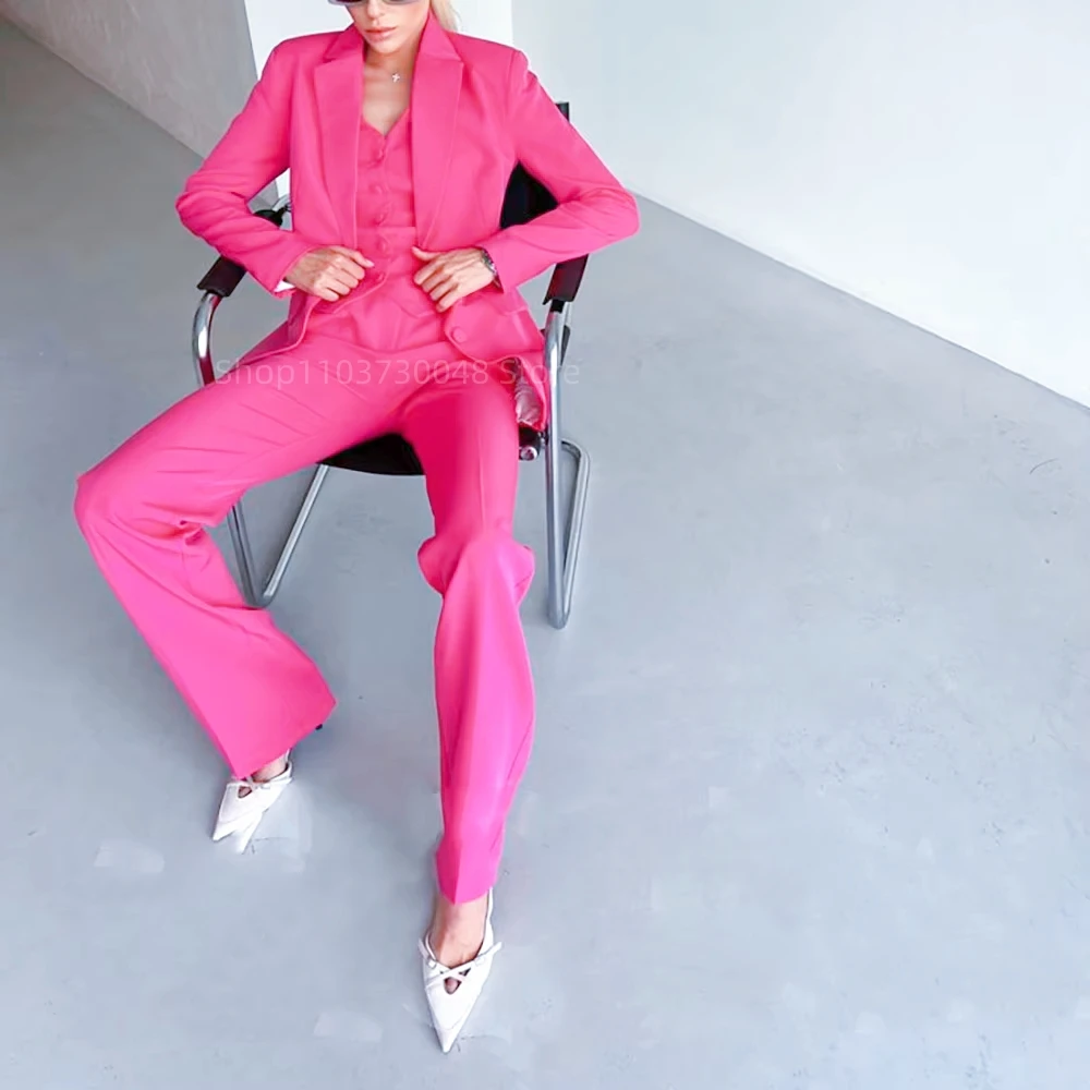 Immagine 4: Completo da Donna alla Moda in Tre Pezzi, Rosso Rosa, Due Bottoni, Tinta Unita, per Ufficio, Lavoro, Formale, Elegante, Slim Fit, Casual