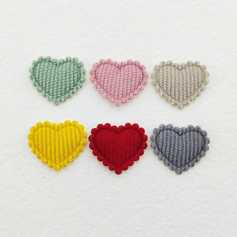 100 Stück 2,5x2,1CM Mini Glänzende Herz-Applikationen zum Aufnähen auf Kleidung, Hüten, DIY-Kopfbedeckungen, Haarspangen, Schleifen-Deko-Accessoires – Detail 14