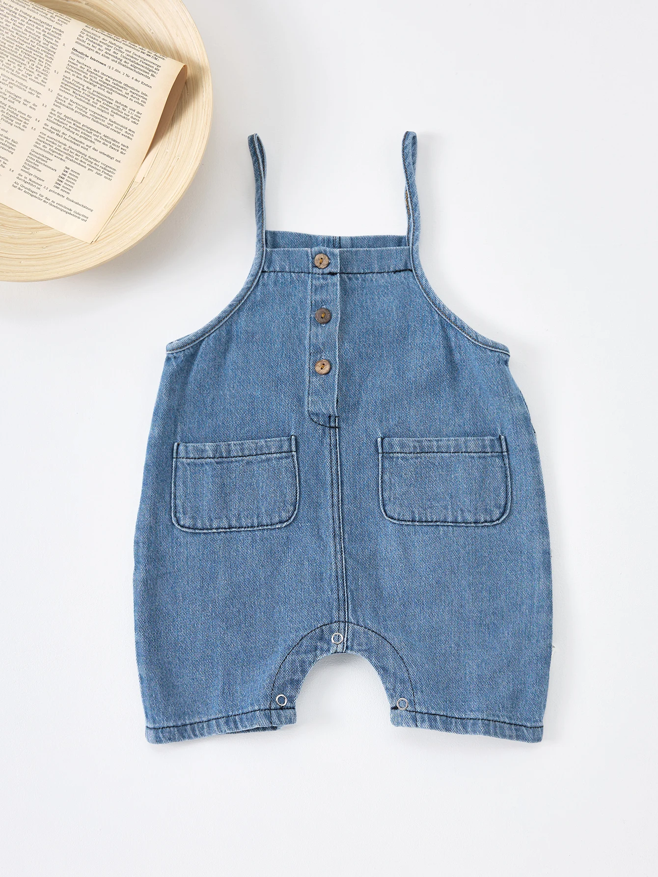 

Summer girls' strappy denim jumpsuits for simple outings, short pocket denim pants