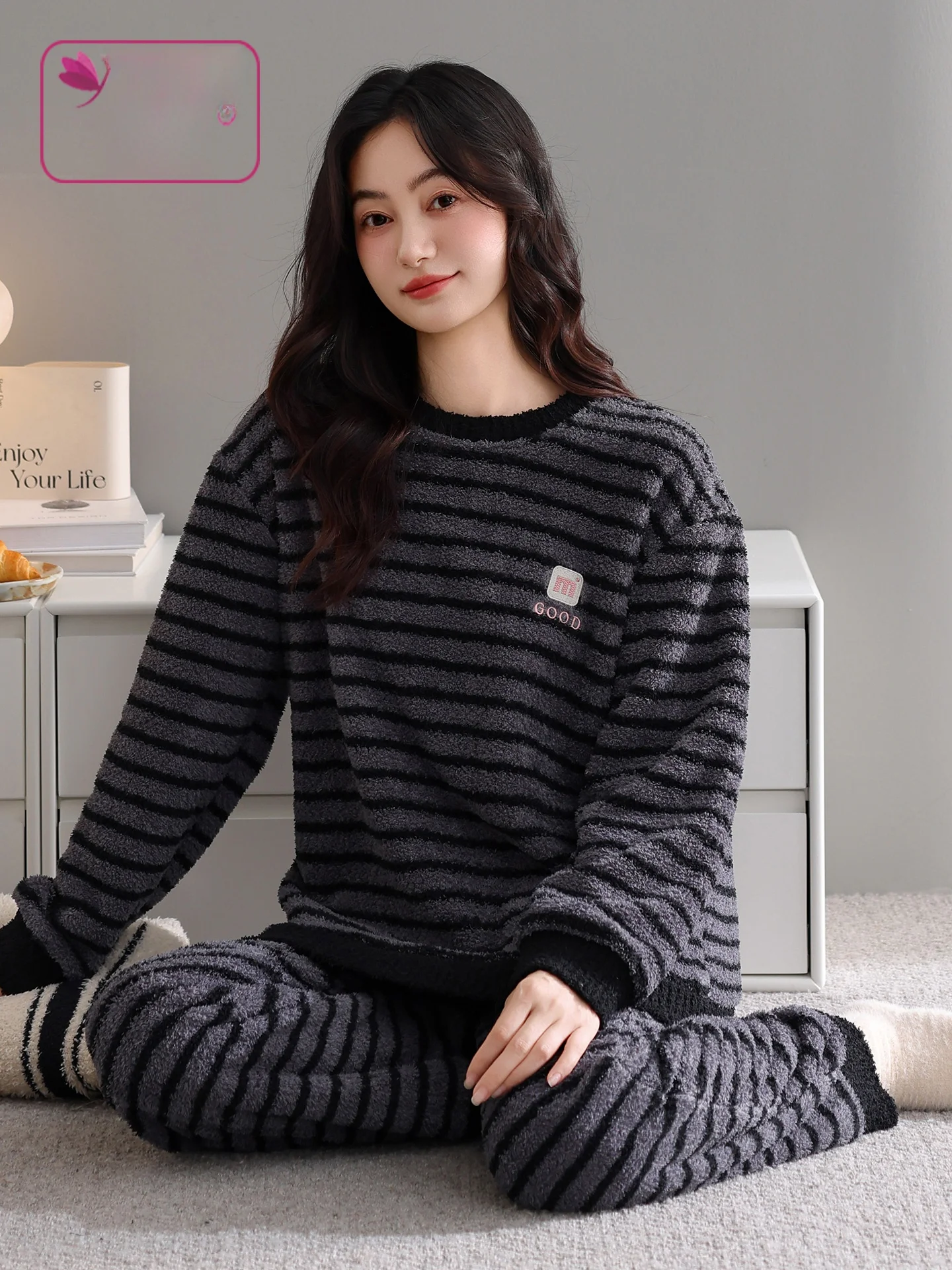 thiened-coral-fce-pajamas-women's-striped-spwear-round-ne-overhead-sle-f-fce-winter-warm-home-clothes
