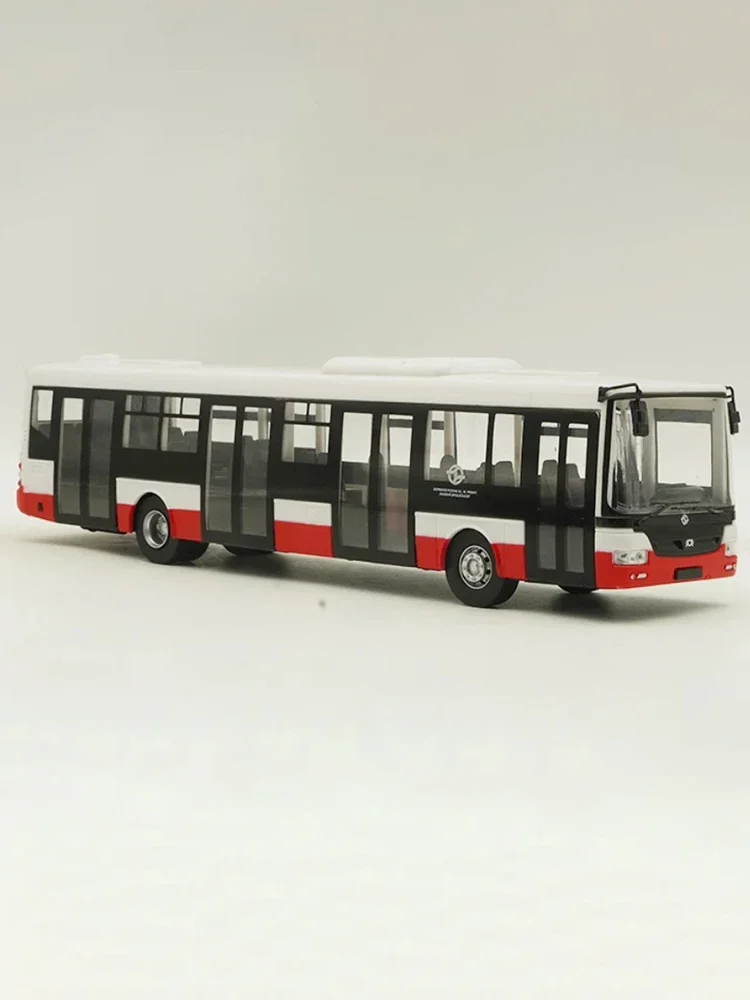 2024 New Diecast 1:43 Scale Autobus SOR NB12 MHD Praha Alloy Bus Simulation Model Static Decoration Souvenir Gifts for Adult Boy