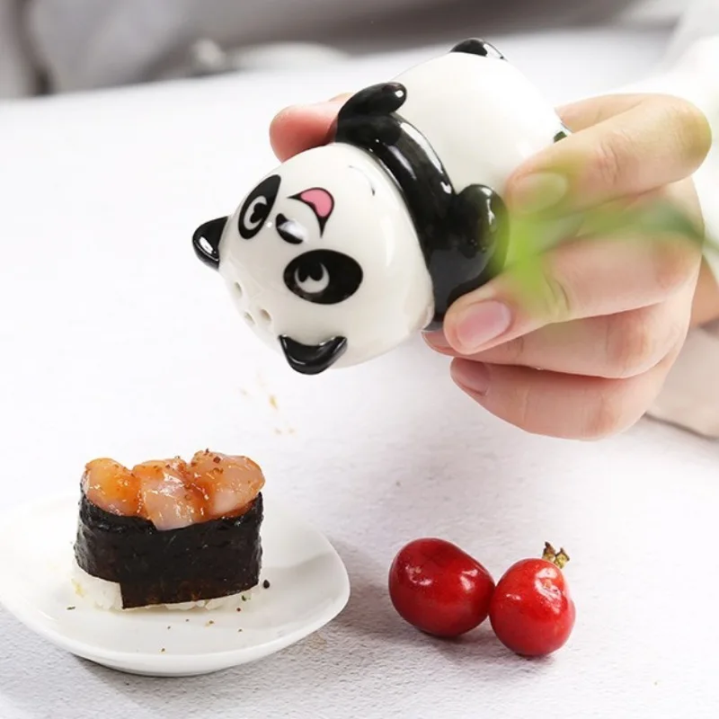 Panda Ceramic Spice Jar Cartoon Seasoning Bottle Salt and Pepper Shakers Container Can Seasoning Organizer Salt Shaker Kitchen