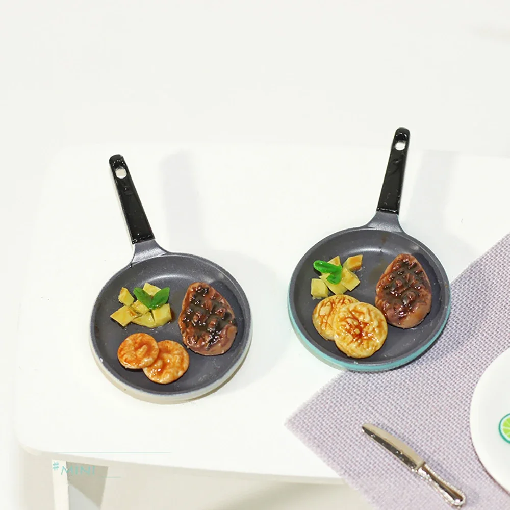 1/12 Dollhouse Miniature Accessories Mini Steak Frying Pan Model Simulation Food Saucepan for Doll House Home Decoration
