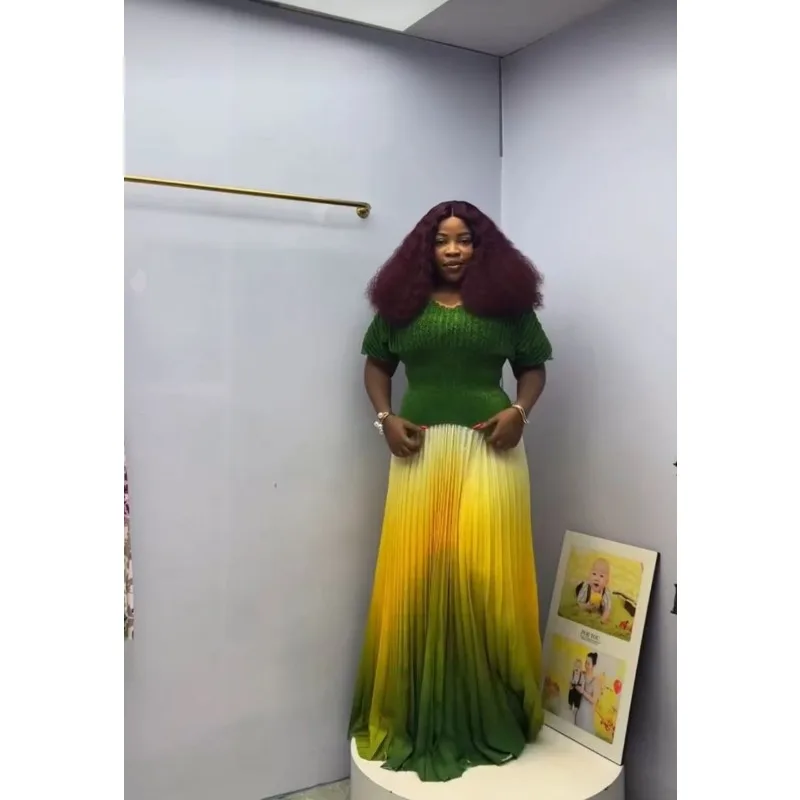 2025 New Pleated Fluorescent Gradual Change Color Fashion Suit Femininity Slim Large Size High Sense Temperament Two-piece Set