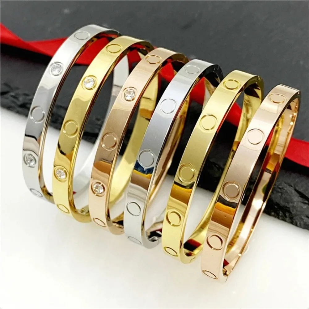  925 silver Bracelets High Quality Hot Sale Jewelry Exquisite Love Inlaid Zircon Stone Bracelet 18k gold for Women Jewelry Gift