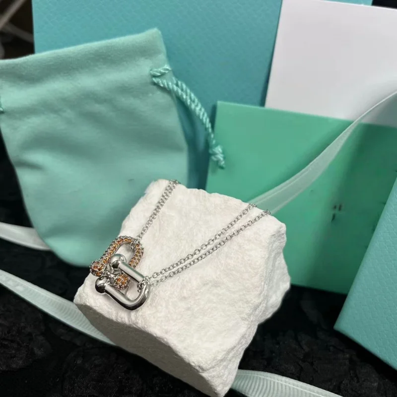 

Stainless Steel Horseshoe Buckle Pendant Necklace for Women Fashion Stackable Rope Chain Choker Girl Party Jewelry Gifts