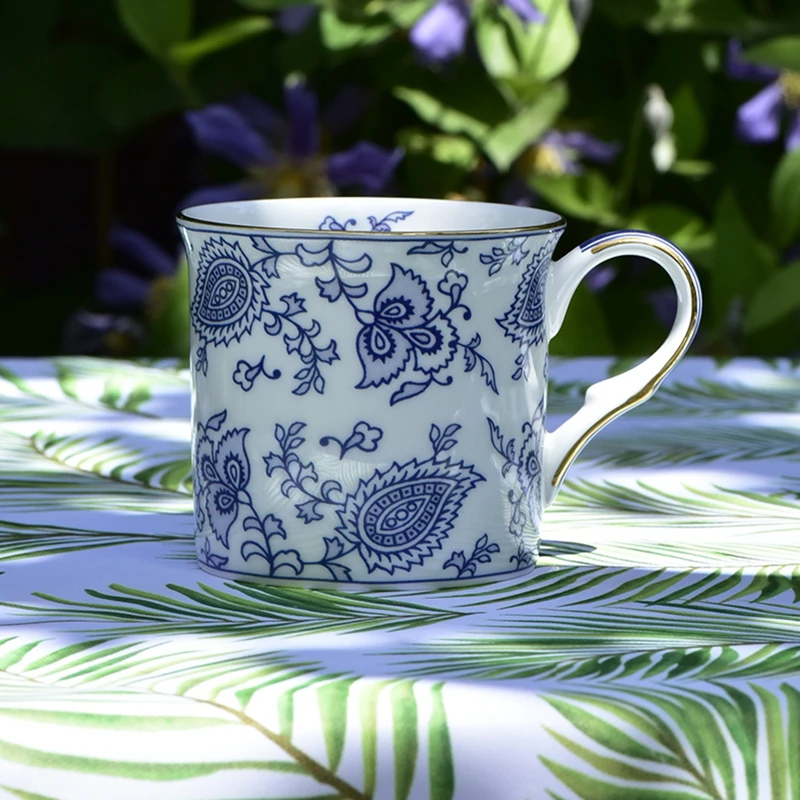 Bone China Mug Golden Edge Red Tea Cup Upscale Vintage Coffee Cup Blue and White Classic Gold Plated Cup