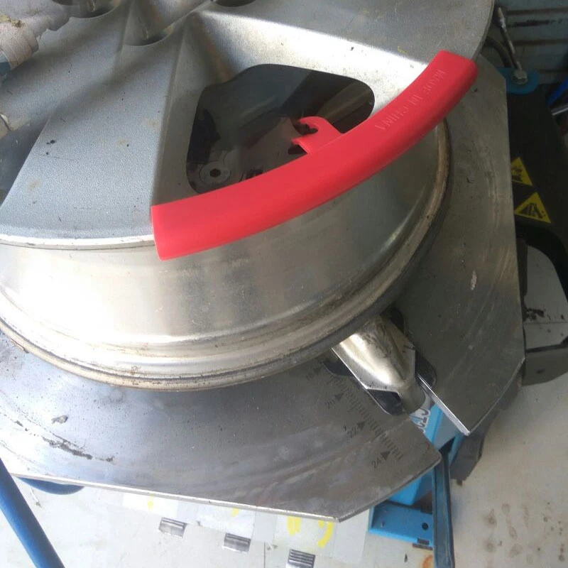 Car Wheel Guard Rim Protectors Motorcycle Tire Changing Steel Ring Protective Sleeves Tyre Wheel Rim Edge Protection Cover