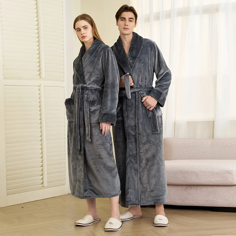 

Autumn and Winter Thick and Warm Loose Flannel Nightgown for Men, Simple and Loose, Plus Size and Extended Coral Fleece Bathrobe