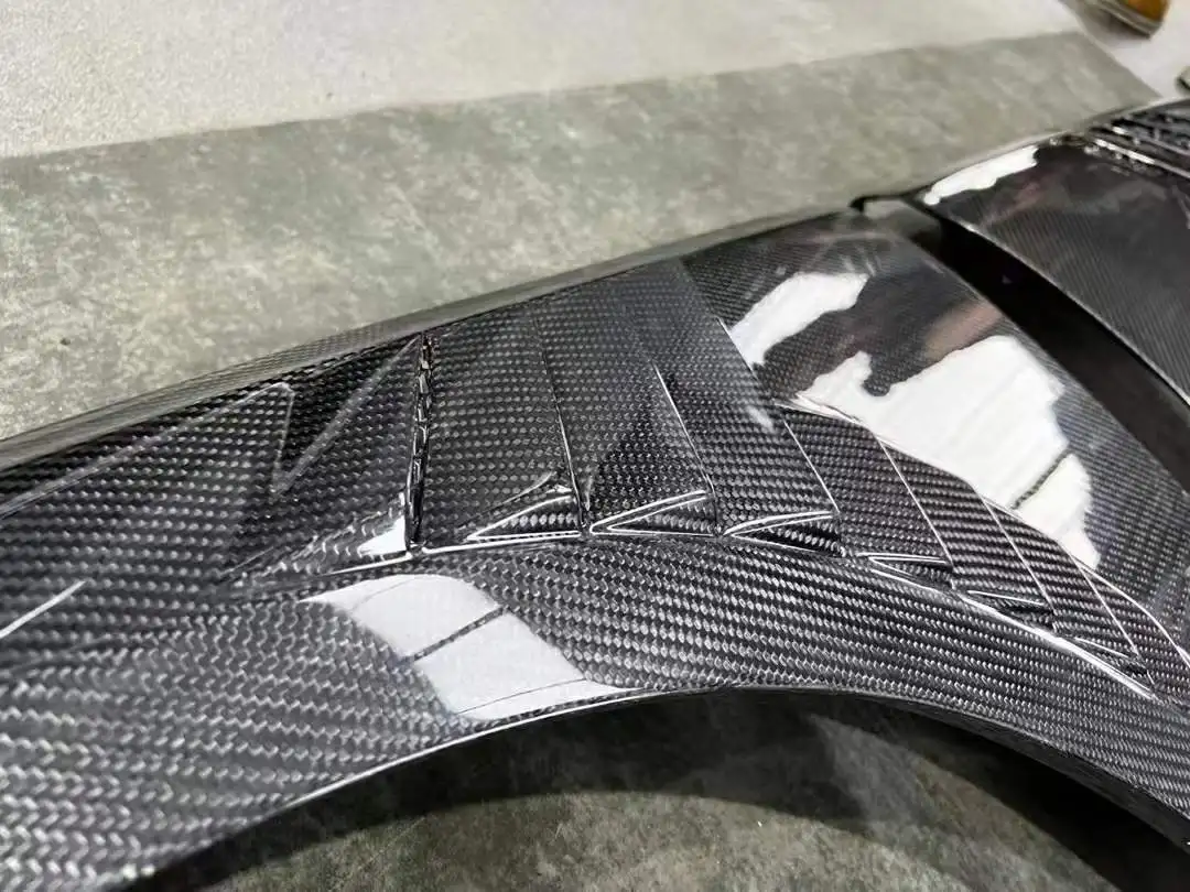 TAKD 3K Twill Carbon Weave Universal Rear Spoilers Dry Carbon Fiber Material Wheel Fenders for A4 S4 PA B9.5 B9.5 3
