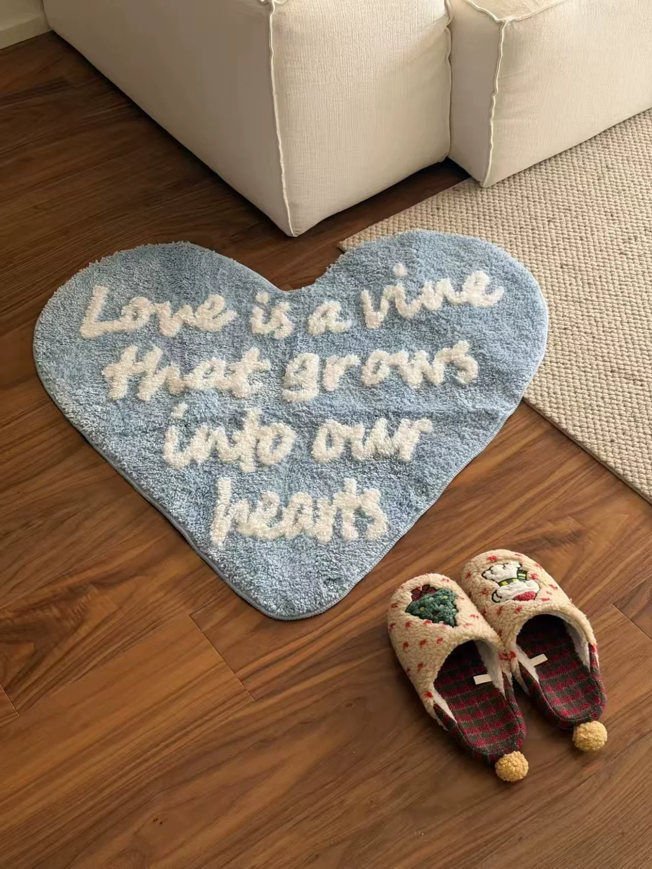 Lovely Tufting Heart Shaped Bedroom Rug Tufted Letters Bathroom Mat Soft Carpet Floor Pad Doormat Aesthetic Home Room Decor Rugs