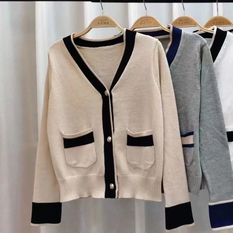 V-neck Knitting Cardigan Women Autumn Winter Simplicity Office Lady Solid Color Sweater Coat Sweet All-match Trend Knitwear Tops