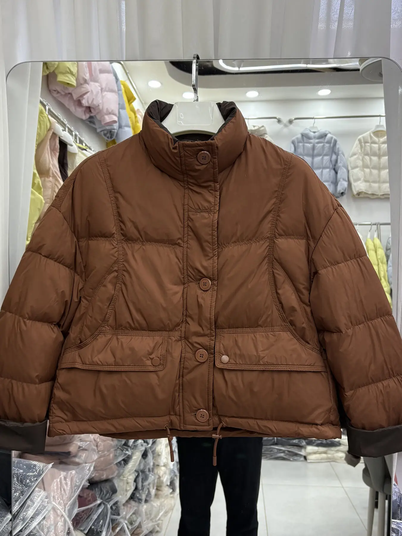 

Осенне-зимняя свободная женская пуховая куртка с воротником-стойкой, теплая, короткая, в стиле пуховика, с цветными вставками, верхняя одежда для повседневной носки, модная