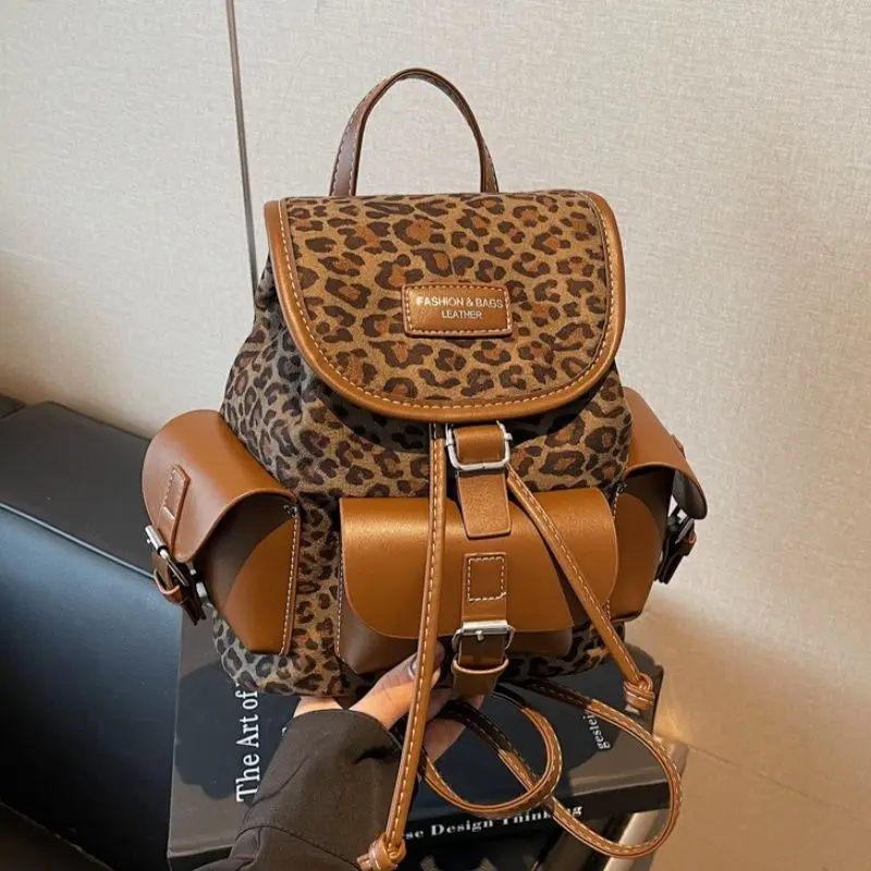

Retro leopard print backpack new autumn winter package fashion versatile commuting small bagpack high-end crossbody bucket bag