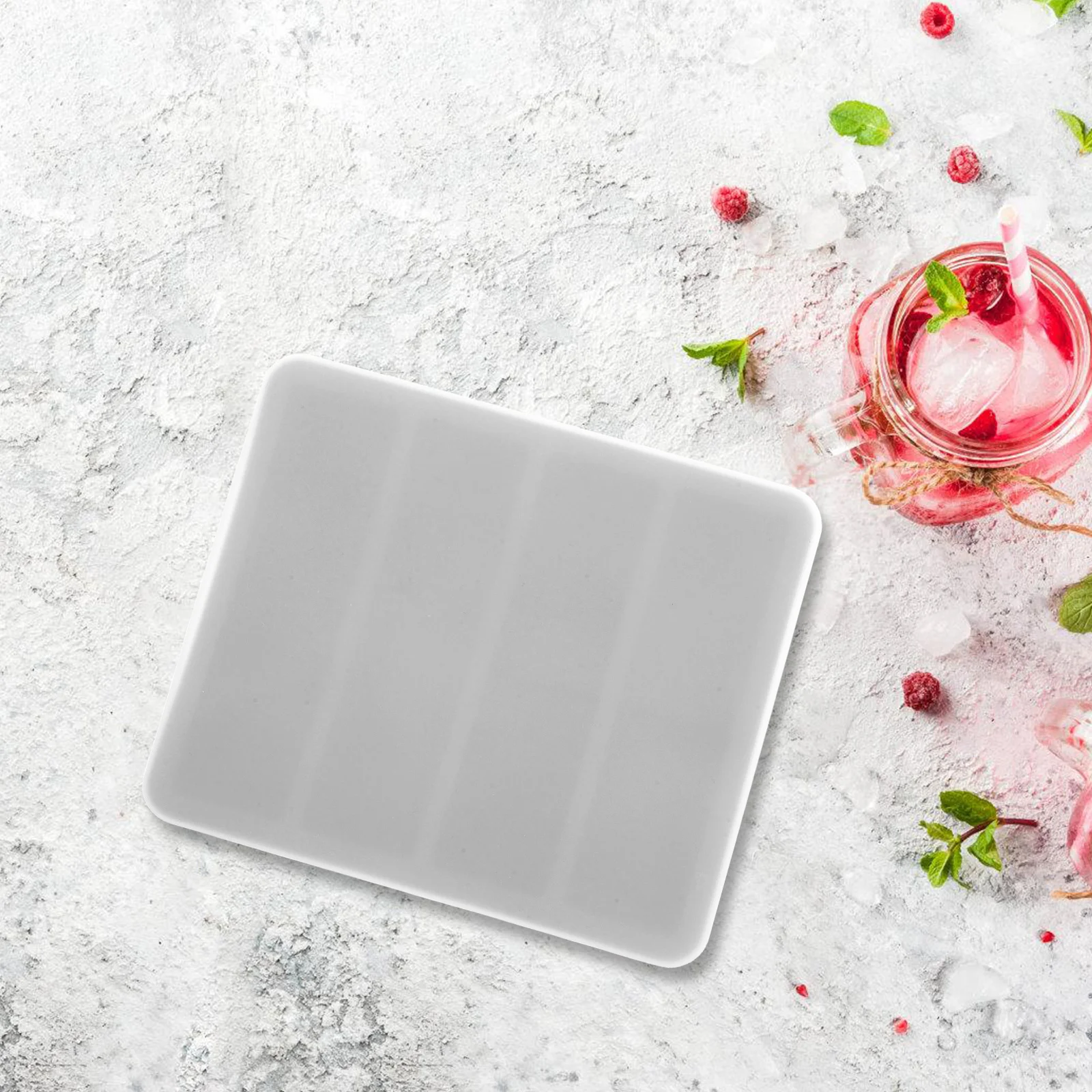 

1pcs Silicone Cube Tray Black Color Multicavity Food Grade Reusable Trays Freezer Reusable Ice Cube Tray Kitchen Bar Supplies