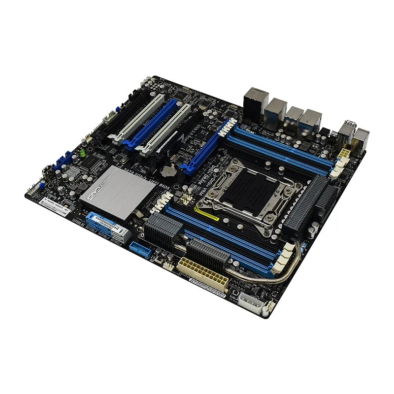Placa-mãe para servidores e estações de trabalho ASUS P9X79 WS/SYS Intel X79 LGA 2011 DDR3 64GB com suporte para processadores Intel Core i7