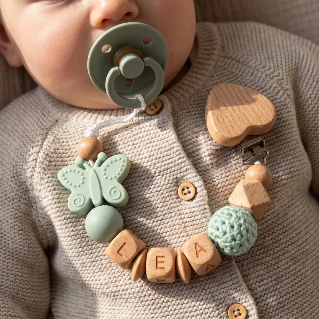 Personalized Baby Pacifier Clip Custom Name Dummy Clip Wooden Bead Pacifier Chain Butterfly Silicone Crochet Ball Newborn Gift