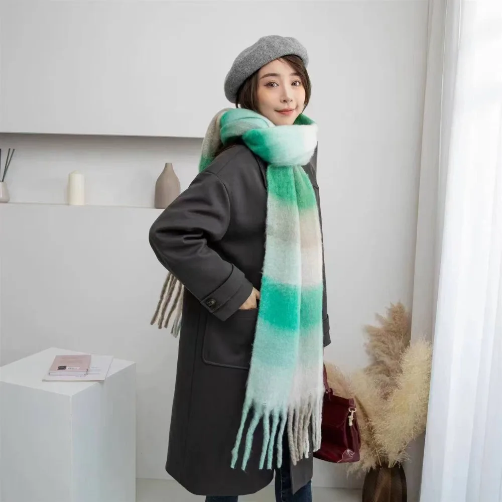 Female Korean Style Thickened Scarf Versatile Four Color Long Tassel Gradient Tie Dye Scarf Thicker Necks Warm