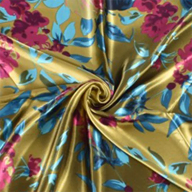 Versión coreana de bufandas cuadradas minimalistas y frescas de 90 colores Ding de imitación de seda con flores y plantas disponibles en stock para mujeres