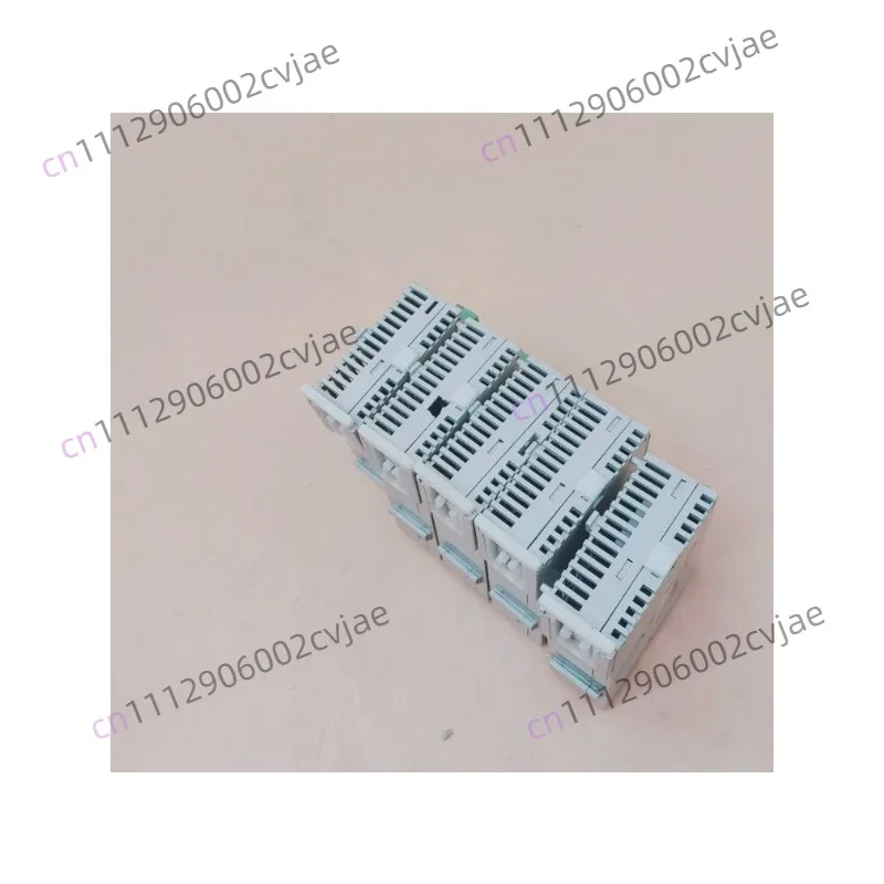 90% new Suitable for DVP16SP11R/T16SM/SN Delta PLC Expansion Module I/O Module