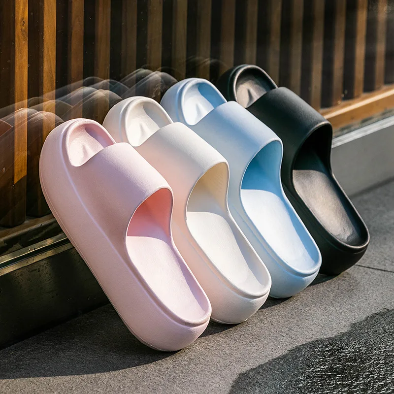 

Fashion Bathroom Slippers Thick Sole Slides Concise Summer Flats Beach Sandals Platform Shower Shoes Indoor Non-Slip Flip-Flops