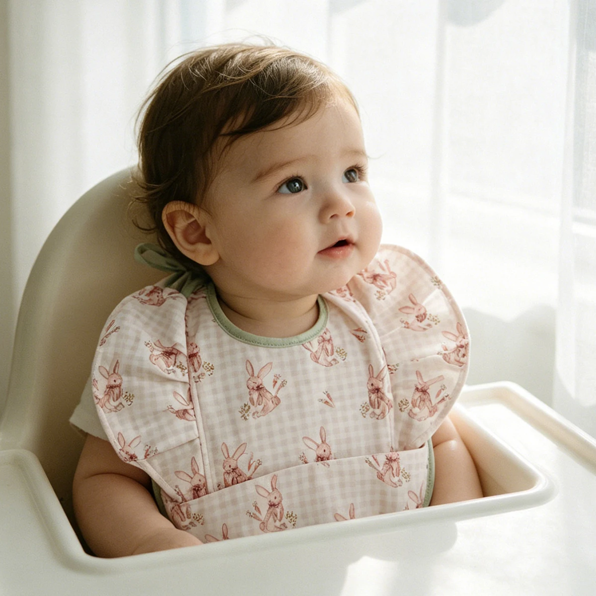 HappyFlute Baby-Lätzchen mit Flügelärmeln – elastische Bündchen, große Taschen, wasserdicht und leicht zu reinigen – Cherry Baby
