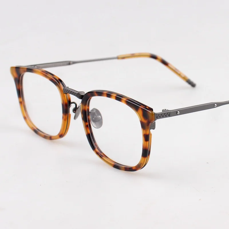 

0111 Luxury Brand Glasses, Ultra Light Titanium Gold Glasses Frame, Classic Style Designer and Fashion Expert's Choice