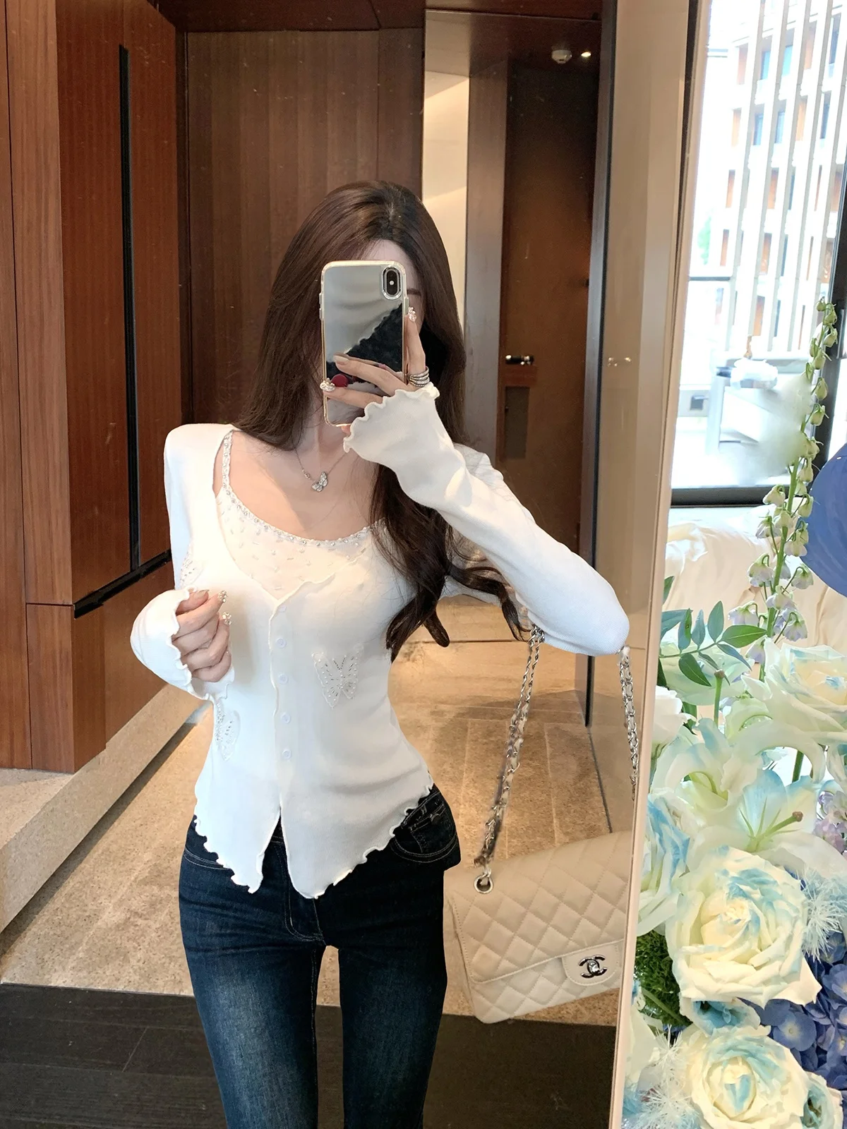 

JustQin Star Falling Feather 2025 Осенняя новинка: Женский вязаный свитер с имитацией двухслойности и дизайном под дерево для девочек-подростков