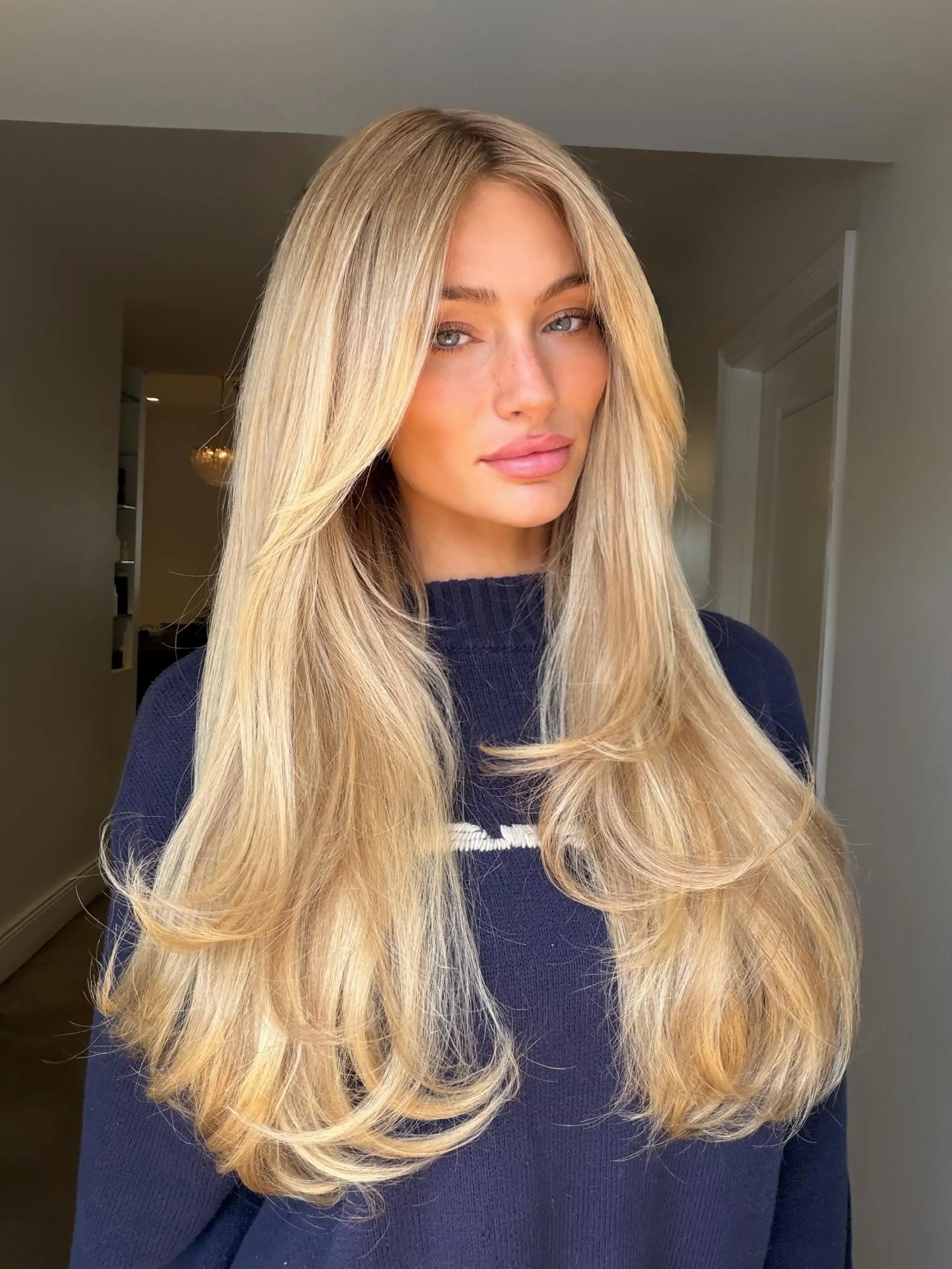 Ombre Golden Brown Synthetic Wig for Women with Swiss HD Transparent Lace Front Soft Natural Wave Preplucked Hairline