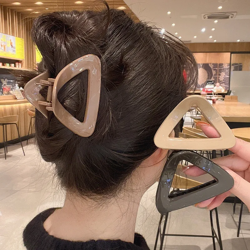 

2026 Retro Hollowed Out Acetate Grab Clip Elegant Korean Crab Ponytail Braid Grab Clip Accessories for Girls Headwear Gift