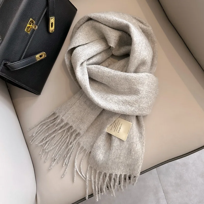 Pure wool scarf, popular for female winter students, warm scarf, new versatile tassel narrow scarf for couples